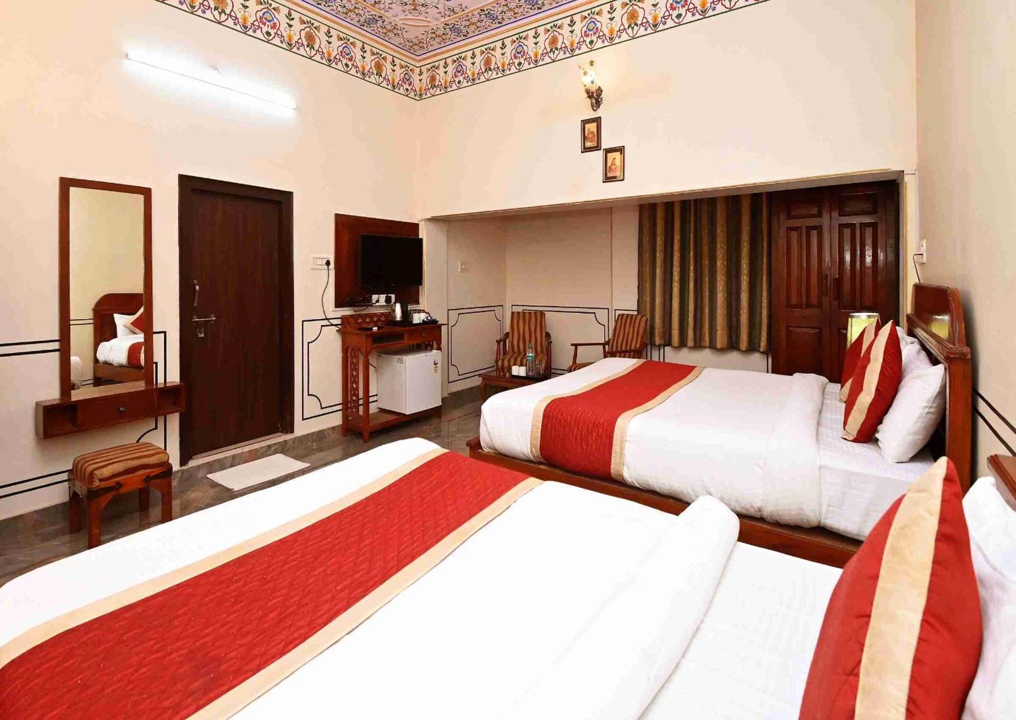 Virasat Mahal Heritage Hotel Jaipur Luaran gambar