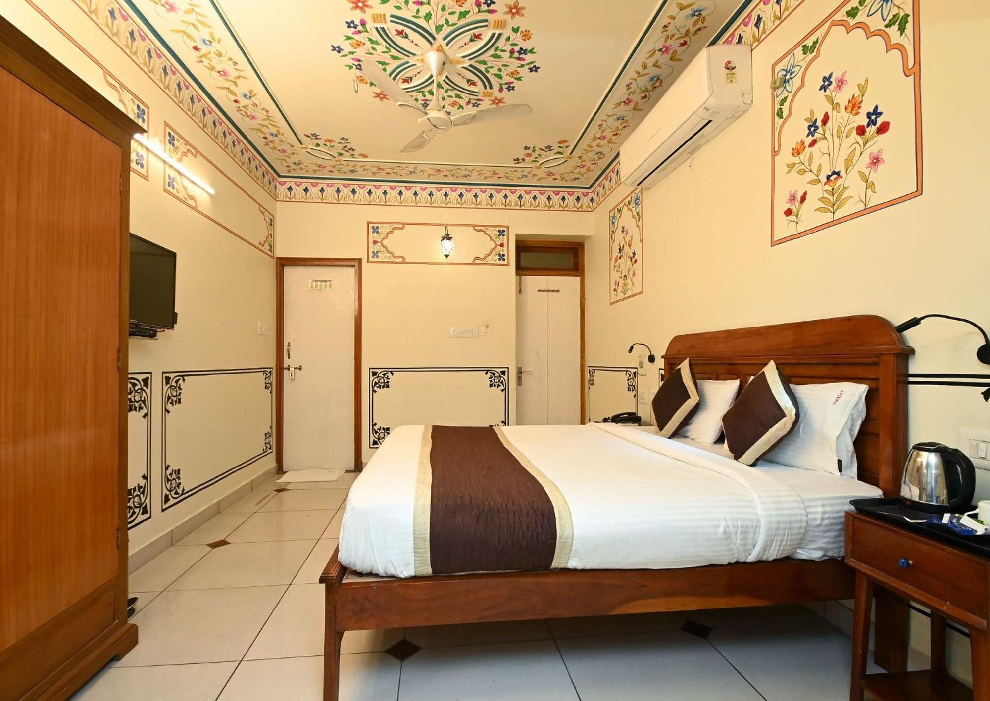 Virasat Mahal Heritage Hotel Jaipur Luaran gambar