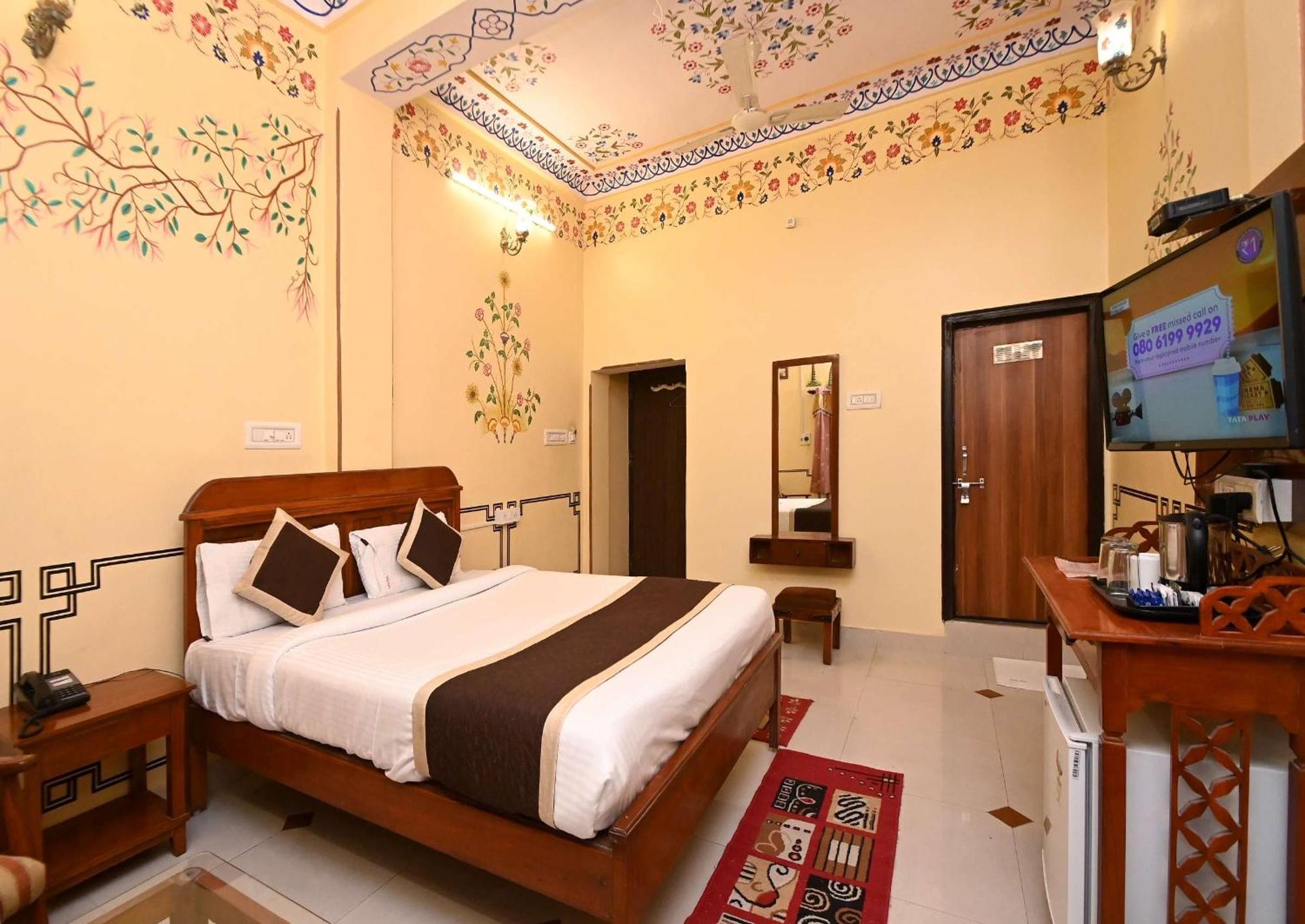 Virasat Mahal Heritage Hotel Jaipur Luaran gambar