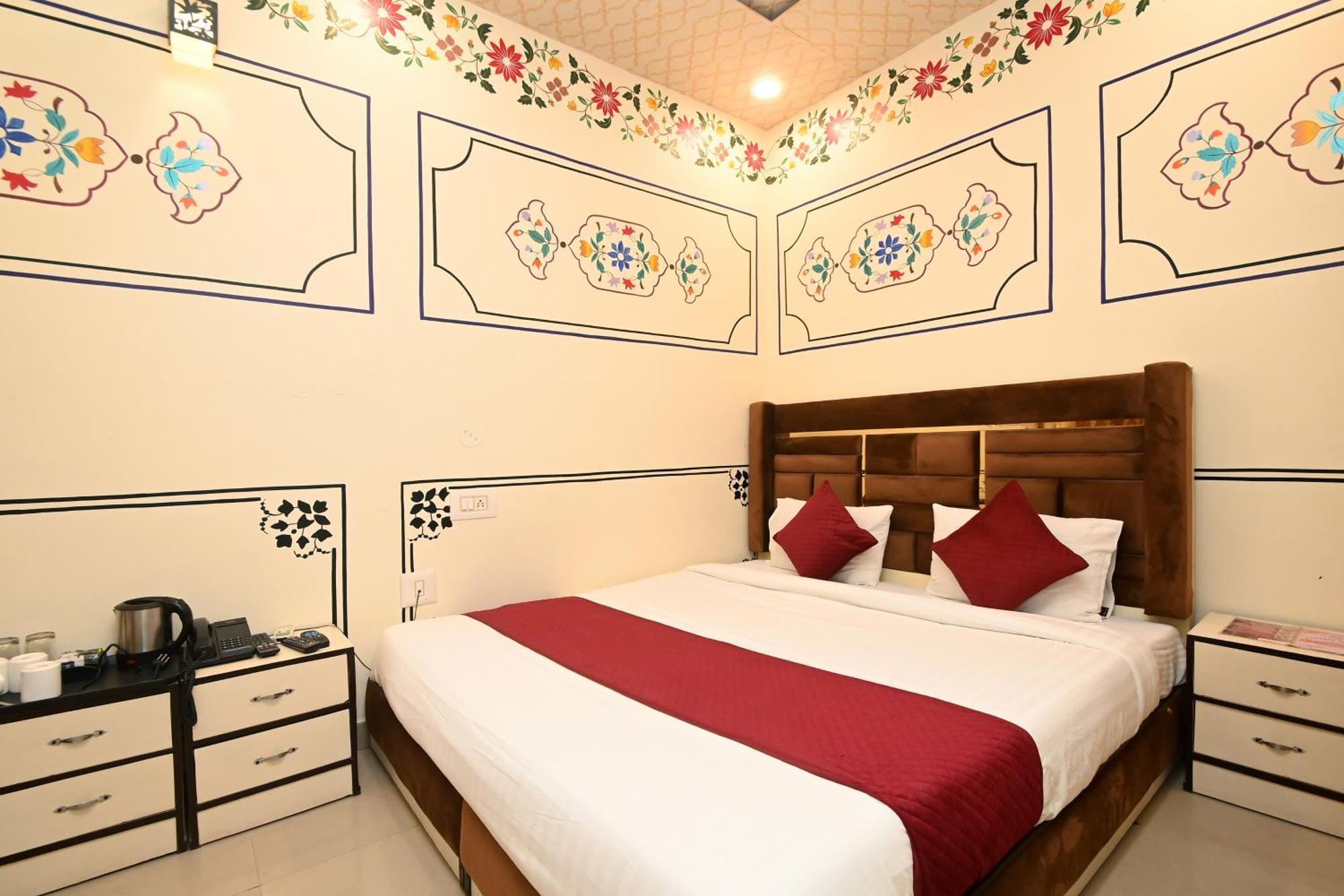 Virasat Mahal Heritage Hotel Jaipur Luaran gambar